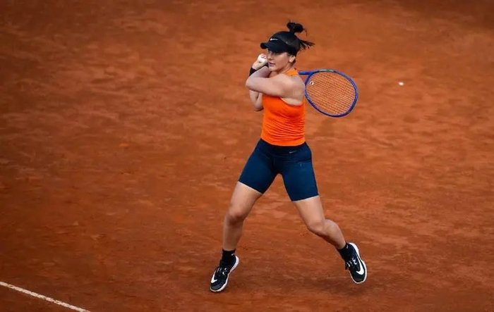 云开体育官网-从希望赛出局到挑战赛夺冠！安德莱斯库一波五连胜，证明自己仍在|决赛|美国网球公开赛|WTA1000|罗杰斯杯|选手_新浪体育_新浪新闻