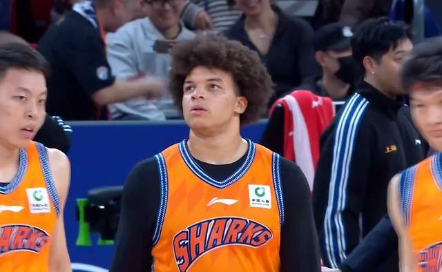 云开体育-CBA上演巅峰对决，夺冠热门4核心伤缺，老帅恐遭惨败，CCTV5直播