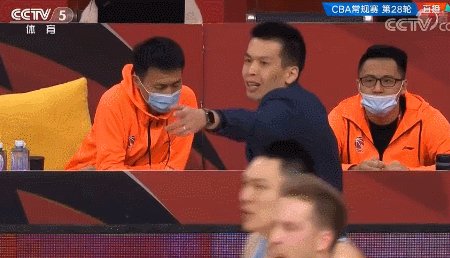 云开体育-【观察】险些罢赛的北京首钢和CBA深陷的裁判危机