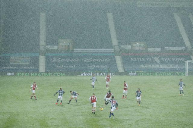 大雪天枪手三连胜走出阴霾 名宿感叹最美枪手回归